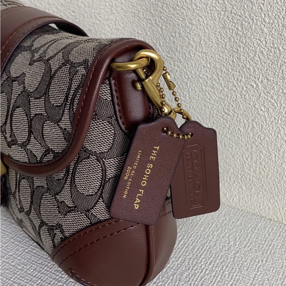 Coach Brown and Tan Signature Shoulder Bag - Picture 3 of 14